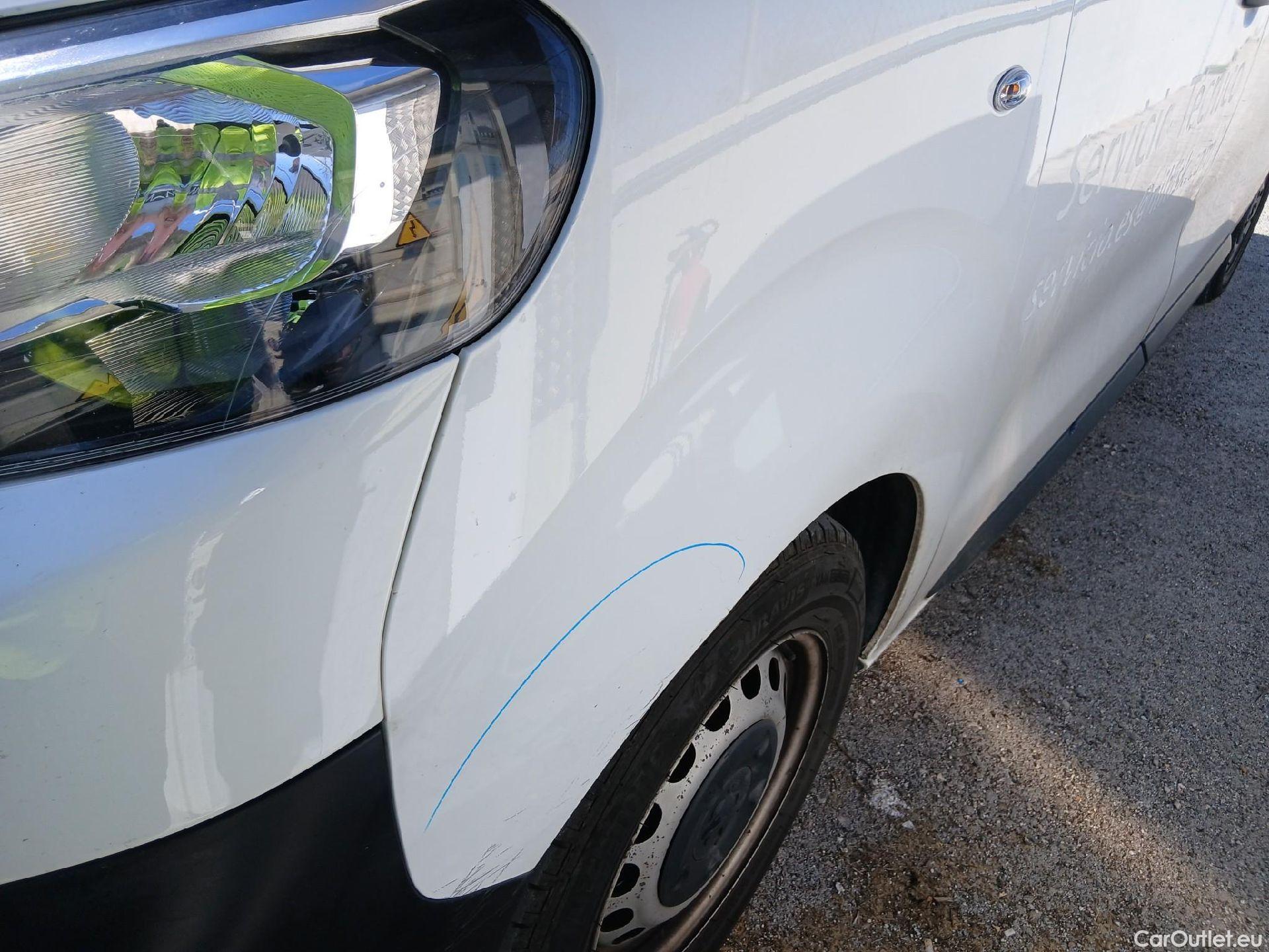  Peugeot  Expert PEUGEOT  / 2016 / 4P / furgón Furgón Premium 2.0 BlueHDi 120 Standard #12