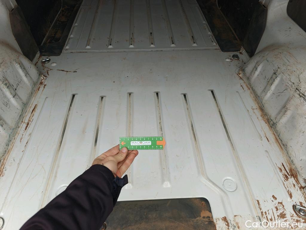  Peugeot  Expert PEUGEOT  / 2016 / 4P / furgón Furgón Premium 1.5 BlueHDi 100 Standard (AC) #12