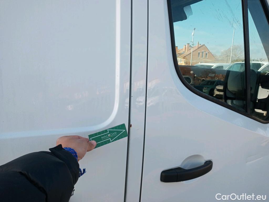  Nissan  NV400 NISSAN  / 2011 / 4P / furgón L2H2 3,5T 2.3dCi EU6 81kW FWD COMFORT #30