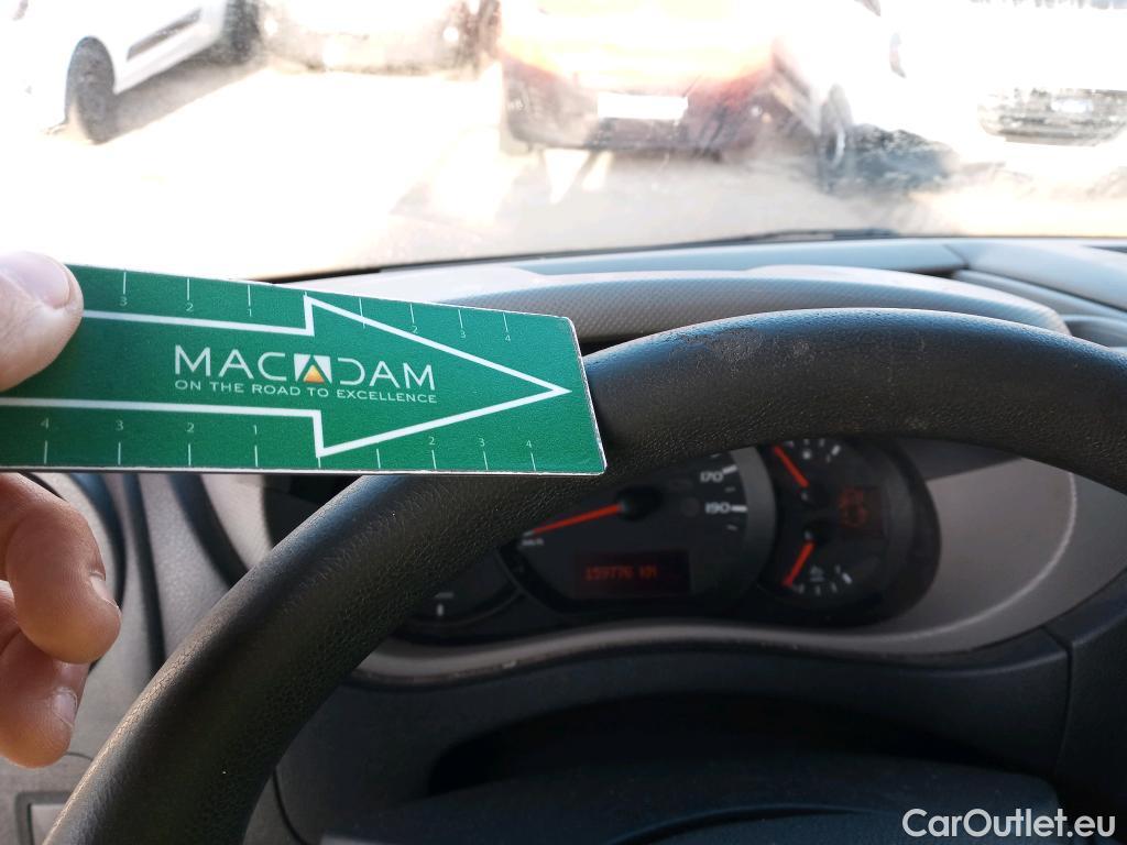  Nissan  NV400 NISSAN  / 2011 / 4P / furgón L2H2 3,5T 2.3dCi EU6 81kW FWD COMFORT #11