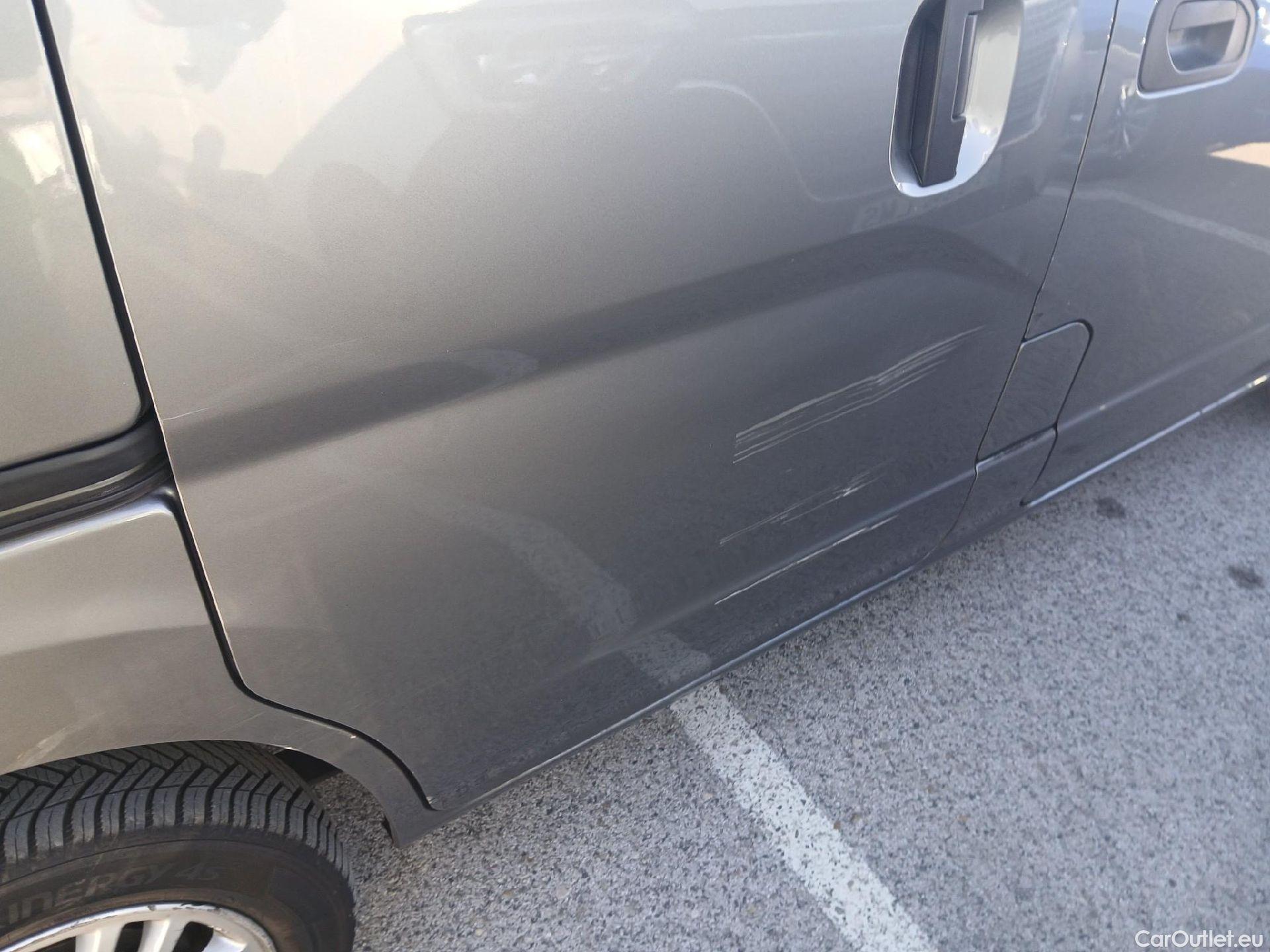  Nissan  NV200 NISSAN  / 2009 / 5P / combi Combi 5 1.5dCi 66kW (90CV) COMFORT Portó #39