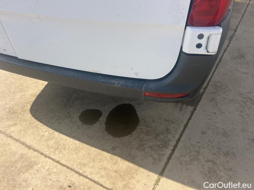  Mercedes  Sprinter MERCEDES-BENZ  / 2018 / 4P / furgón 311 CDI MEDIO 3.5T T. ALTO #30