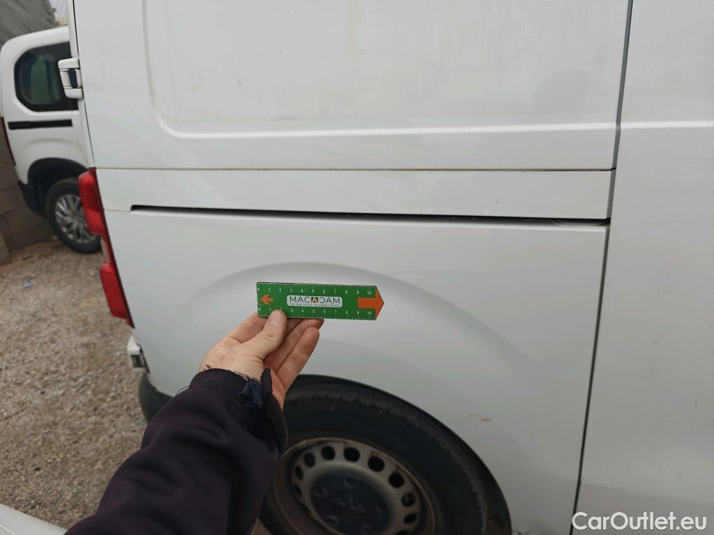  Peugeot  Expert PEUGEOT  / 2016 / 4P / furgón Furgón Premium 1.5 BlueHDi 100 Standard (AC) #3