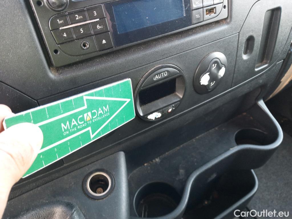  Nissan  NV400 NISSAN  / 2011 / 4P / furgón L2H2 3,5T 2.3dCi EU6 81kW FWD COMFORT #6