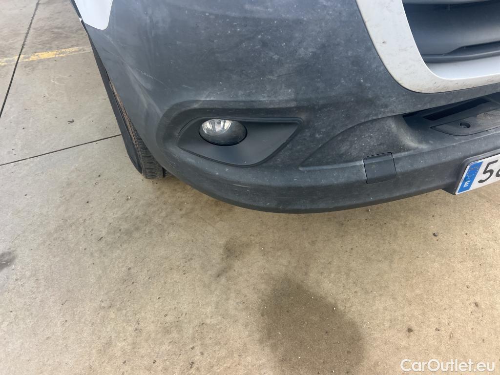  Mercedes  Sprinter MERCEDES-BENZ  / 2018 / 4P / furgón 311 CDI MEDIO 3.5T T. ALTO #26