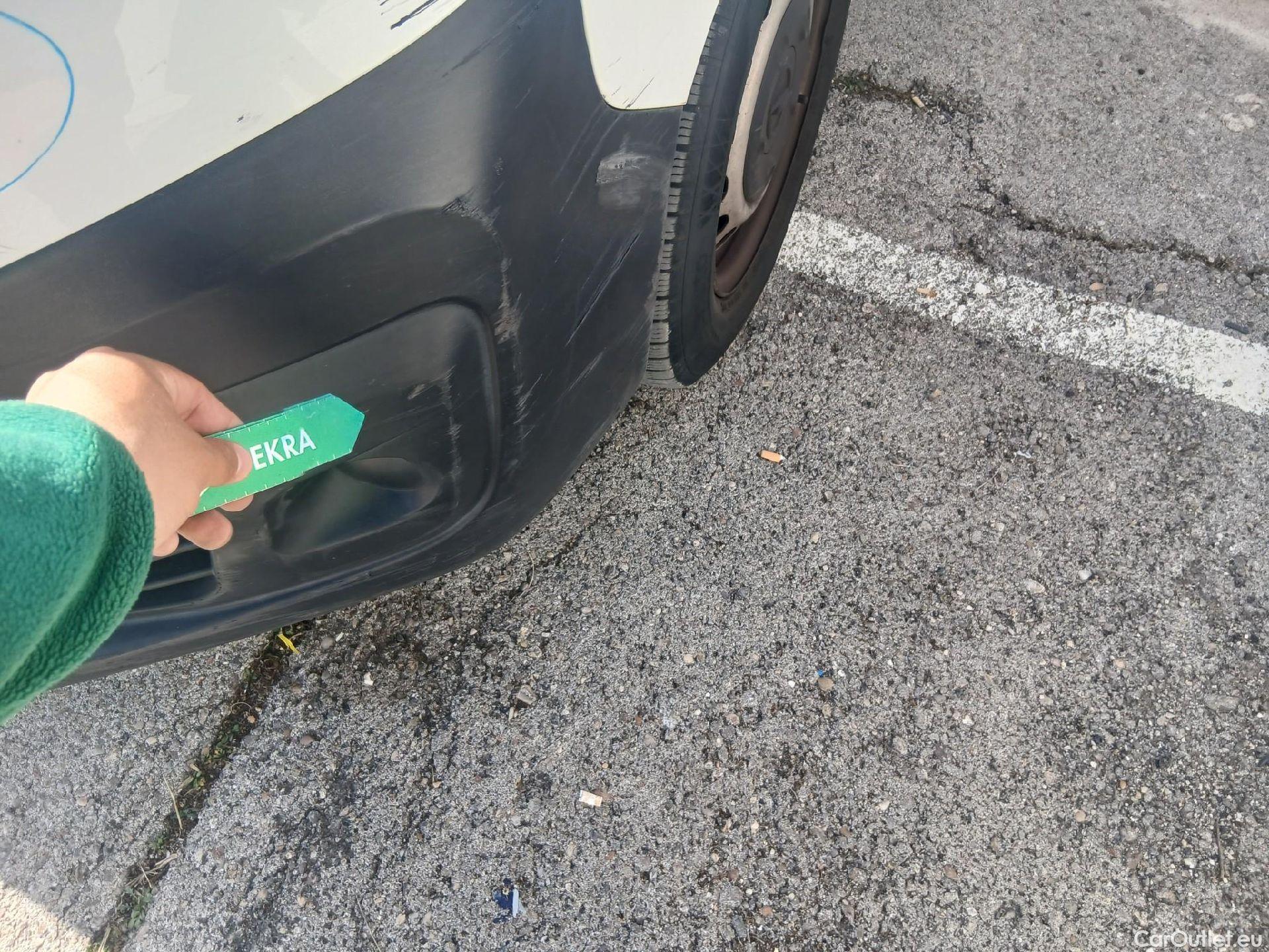  Opel  Vivaro OPEL  / 2019 / 4P / furgón 1.5 Diésel 74kW (100CV) M Std Express #13