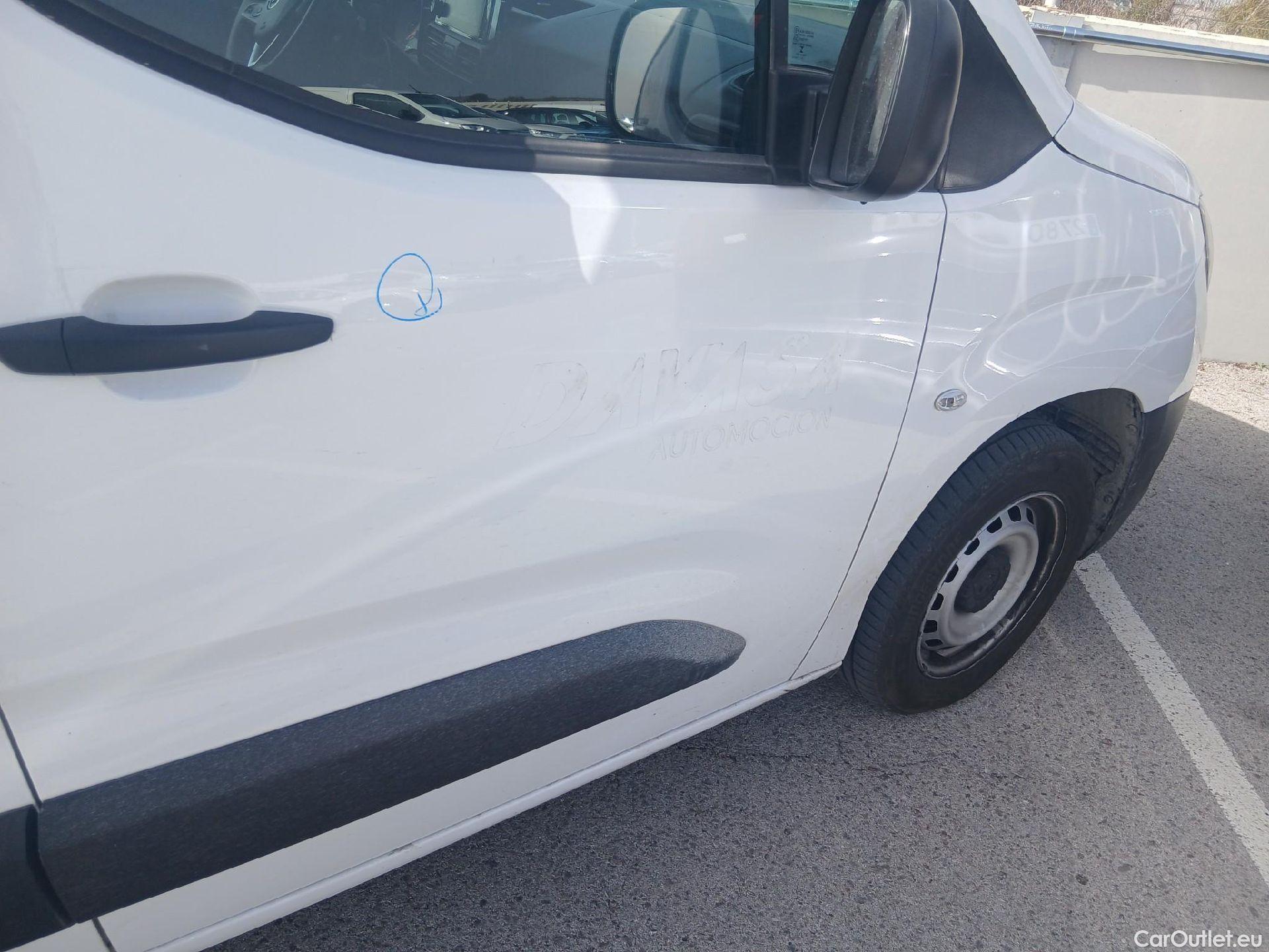  Opel  Combo OPEL  / 2018 / 3P / furgón derivado de turismo 1.5 TD 75kW (100CV) Express L H1 650kg (AC2) #25