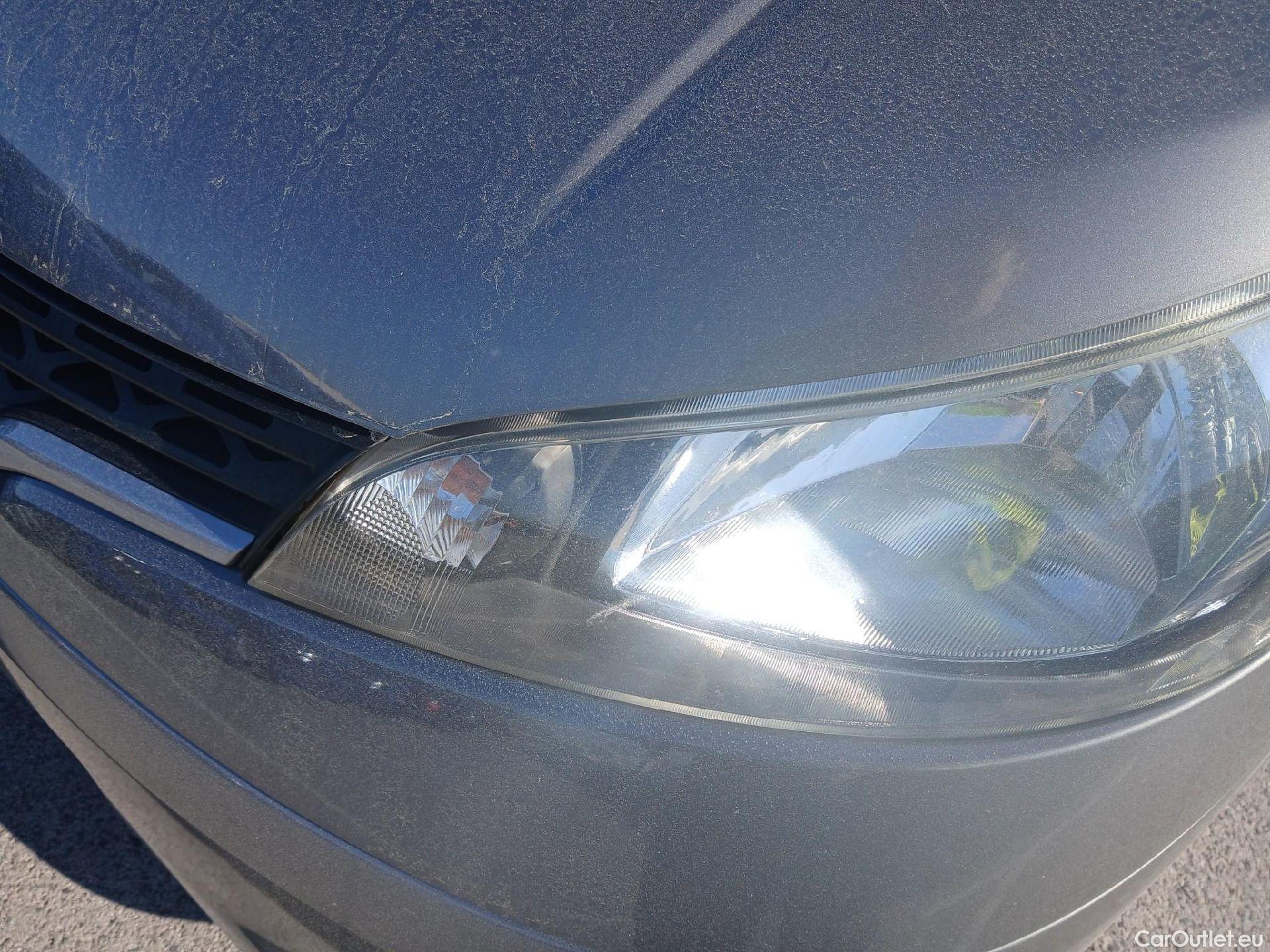  Nissan  NV200 NISSAN  / 2009 / 5P / combi Combi 5 1.5dCi 66kW (90CV) COMFORT Portó #46