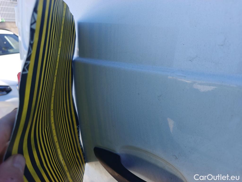  Peugeot  Expert PEUGEOT  / 2016 / 4P / furgón Furgón Pro 2.0 BlueHDi 120 S&S Standard (CX) #24