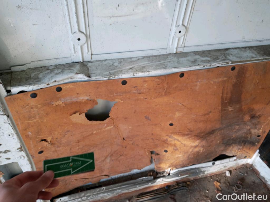  Nissan  NV400 NISSAN  / 2011 / 4P / furgón L2H2 3,5T 2.3dCi EU6 81kW FWD COMFORT #14