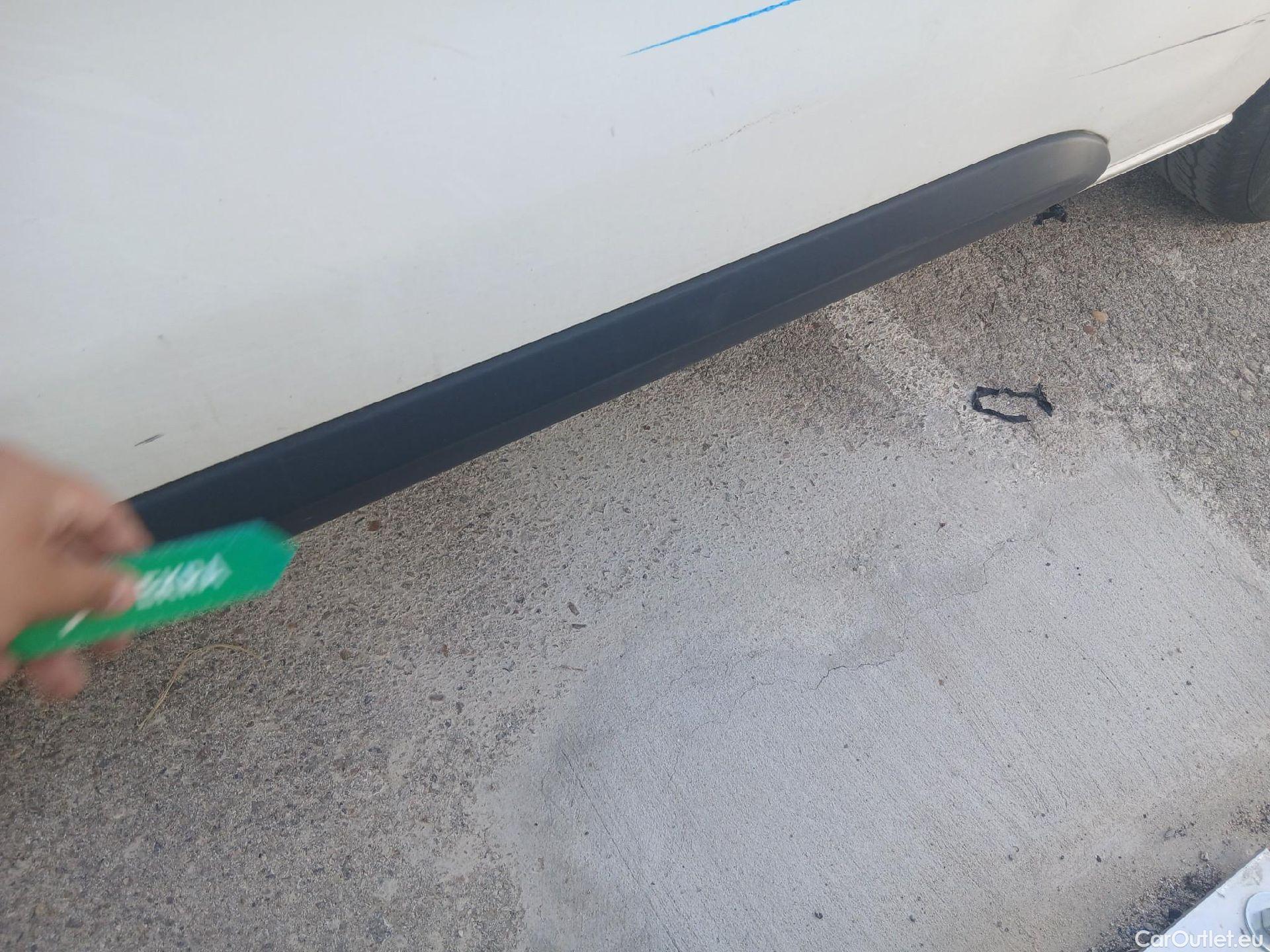  Opel  Vivaro OPEL  / 2019 / 4P / furgón 1.5 Diésel 74kW (100CV) M Std Express #27