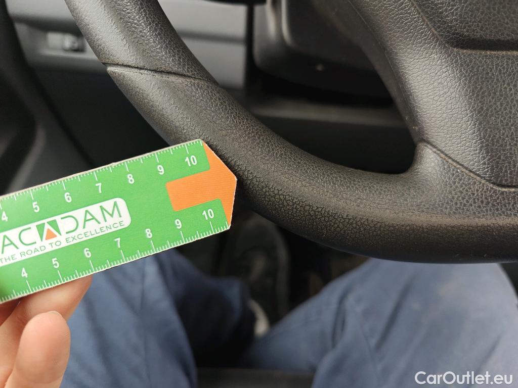  Peugeot  Expert PEUGEOT  / 2016 / 4P / furgón Furgón Premium 1.5 BlueHDi 100 Standard (AC) #69