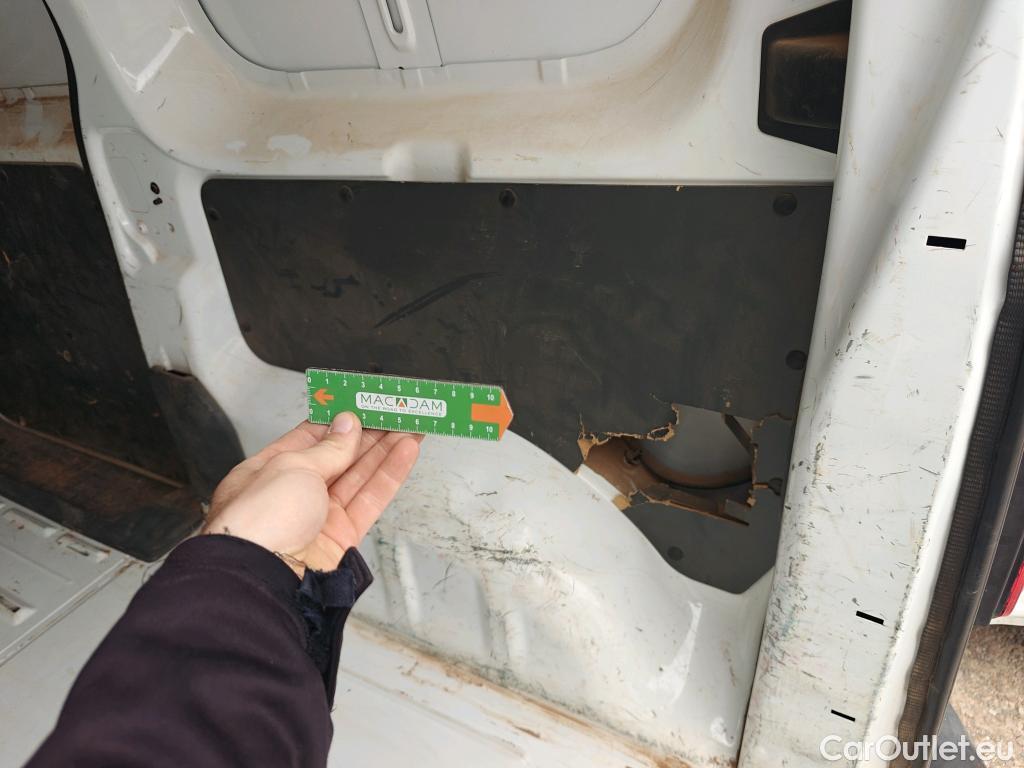  Peugeot  Expert PEUGEOT  / 2016 / 4P / furgón Furgón Premium 1.5 BlueHDi 100 Standard (AC) #33