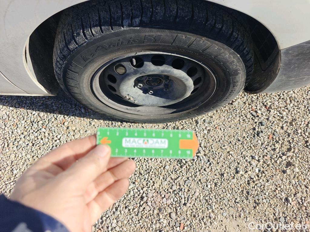  Peugeot  Expert PEUGEOT  / 2016 / 4P / furgón Furgón Pro 2.0 BlueHDi 120 S&S Standard (CX) #70