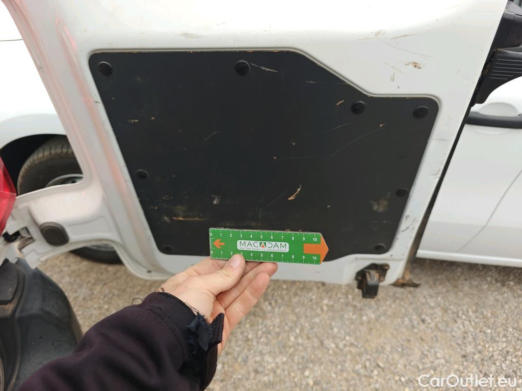  Peugeot  Expert PEUGEOT  / 2016 / 4P / furgón Furgón Premium 1.5 BlueHDi 100 Standard (AC) #59