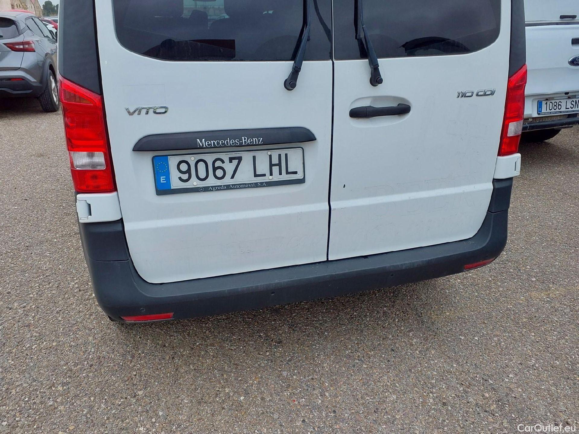  Mercedes  Vito MERCEDES-BENZ  / 2014 / 4P / furgón 110 CDI TD Mixto Compacta #8