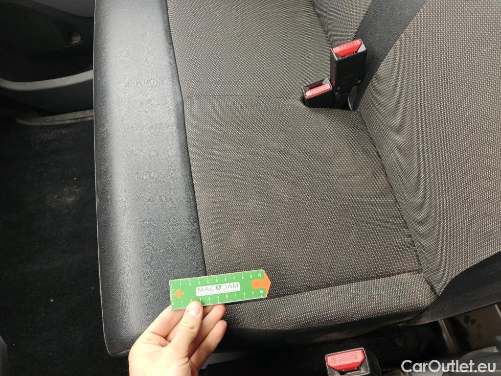  Peugeot  Expert PEUGEOT  / 2016 / 4P / furgón Furgón Premium 1.5 BlueHDi 100 Standard (AC) #40