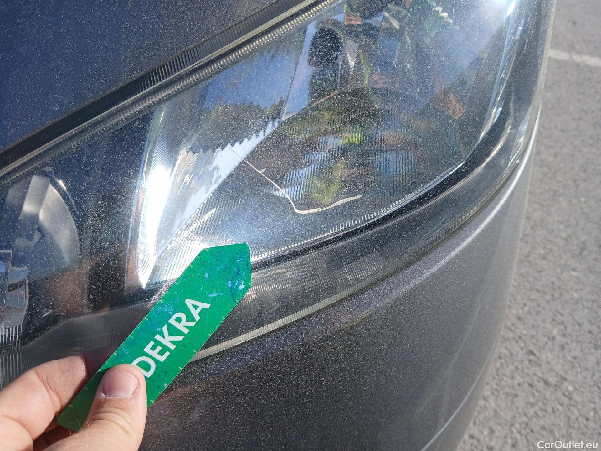  Nissan  NV200 NISSAN  / 2009 / 5P / combi Combi 5 1.5dCi 66kW (90CV) COMFORT Portó #47