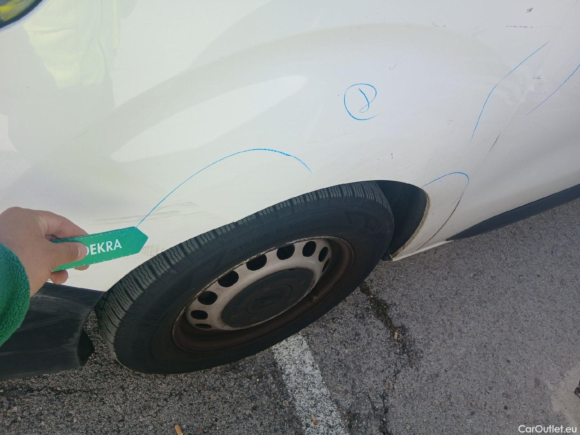  Opel  Vivaro OPEL  / 2019 / 4P / furgón 1.5 Diésel 74kW (100CV) M Std Express #20