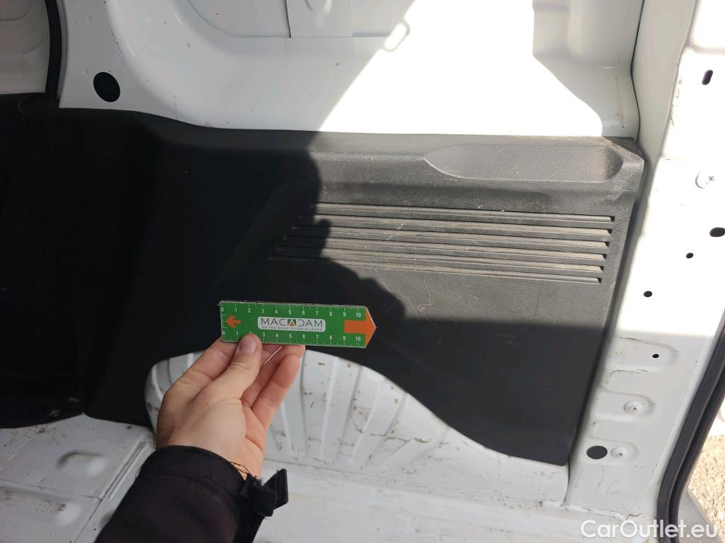  Opel  Combo OPEL  / 2018 / 3P / furgón derivado de turismo 1.5 TD 75kW (100CV) Express L H1 650kg (AC) #6