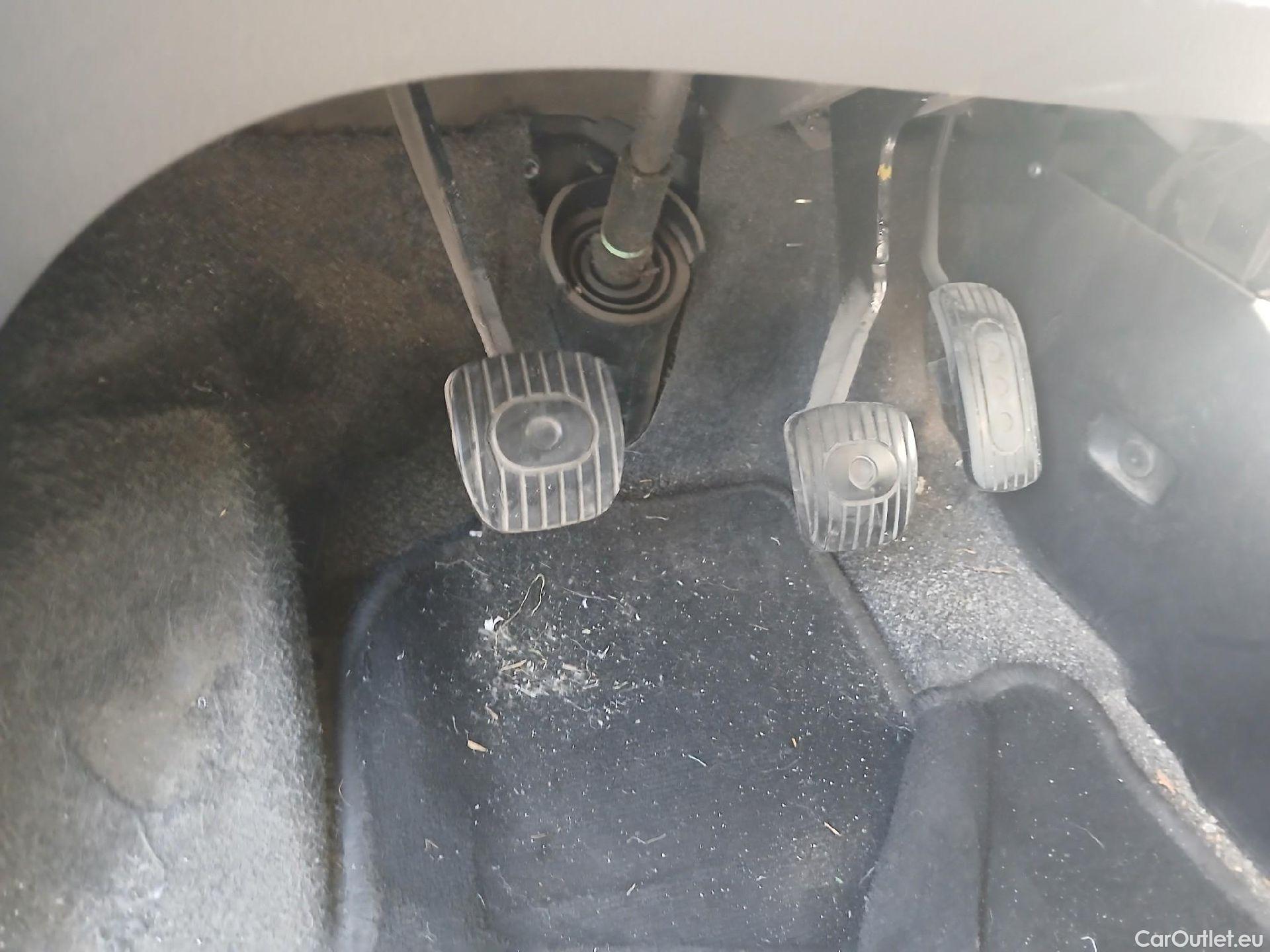  Nissan  NV200 NISSAN  / 2009 / 5P / combi Combi 5 1.5dCi 66kW (90CV) COMFORT Portó #49