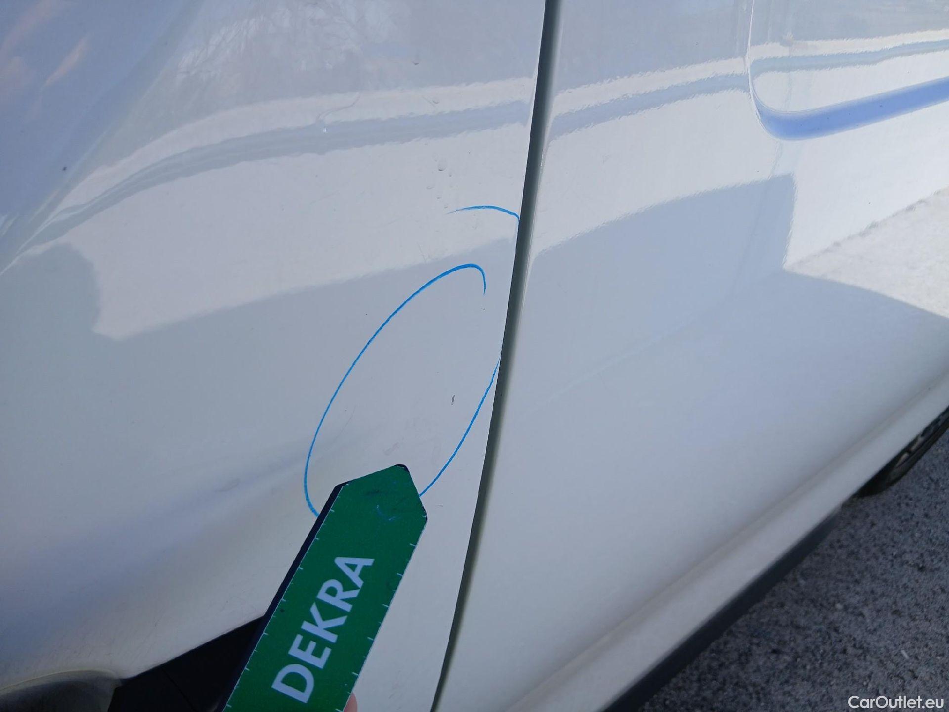  Peugeot  Expert PEUGEOT  / 2016 / 4P / furgón Furgón Premium 2.0 BlueHDi 120 Standard #15