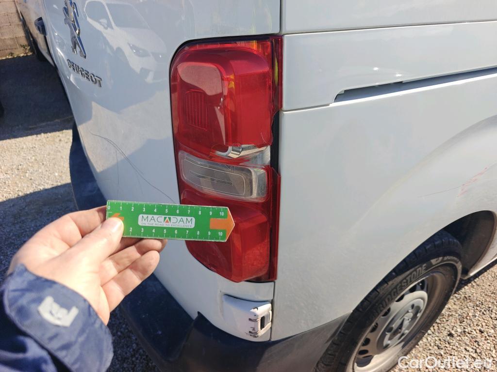  Peugeot  Expert PEUGEOT  / 2016 / 4P / furgón Furgón Pro 2.0 BlueHDi 120 S&S Standard (CX) #14