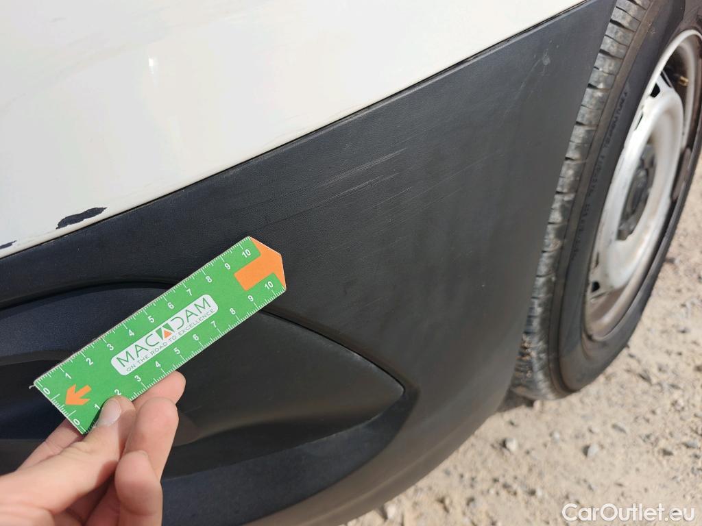  Opel  Combo OPEL  / 2018 / 3P / furgón derivado de turismo 1.5 TD 75kW (100CV) Express L H1 650kg (AC) #42