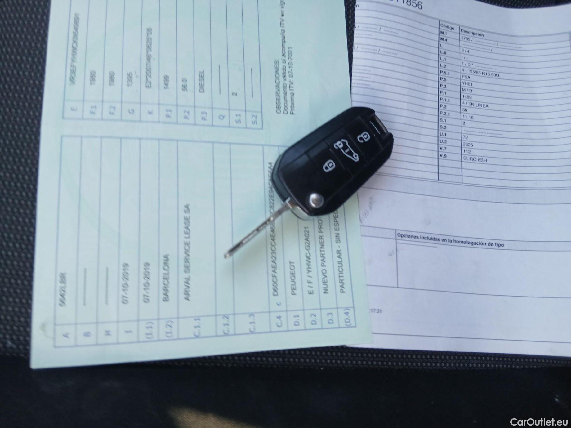  Peugeot  Partner PEUGEOT  / 2018 / 3P / furgón derivado de turismo Pro Standard 600kg BlueHDi 55kW #6