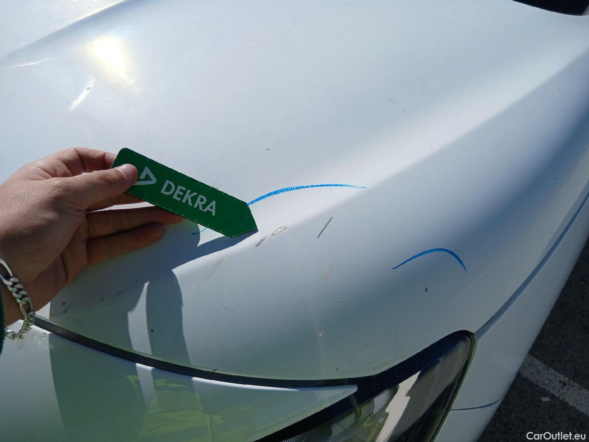  Peugeot  Partner PEUGEOT  / 2018 / 3P / furgón derivado de turismo Pro Standard 600kg BlueHDi 55kW #9