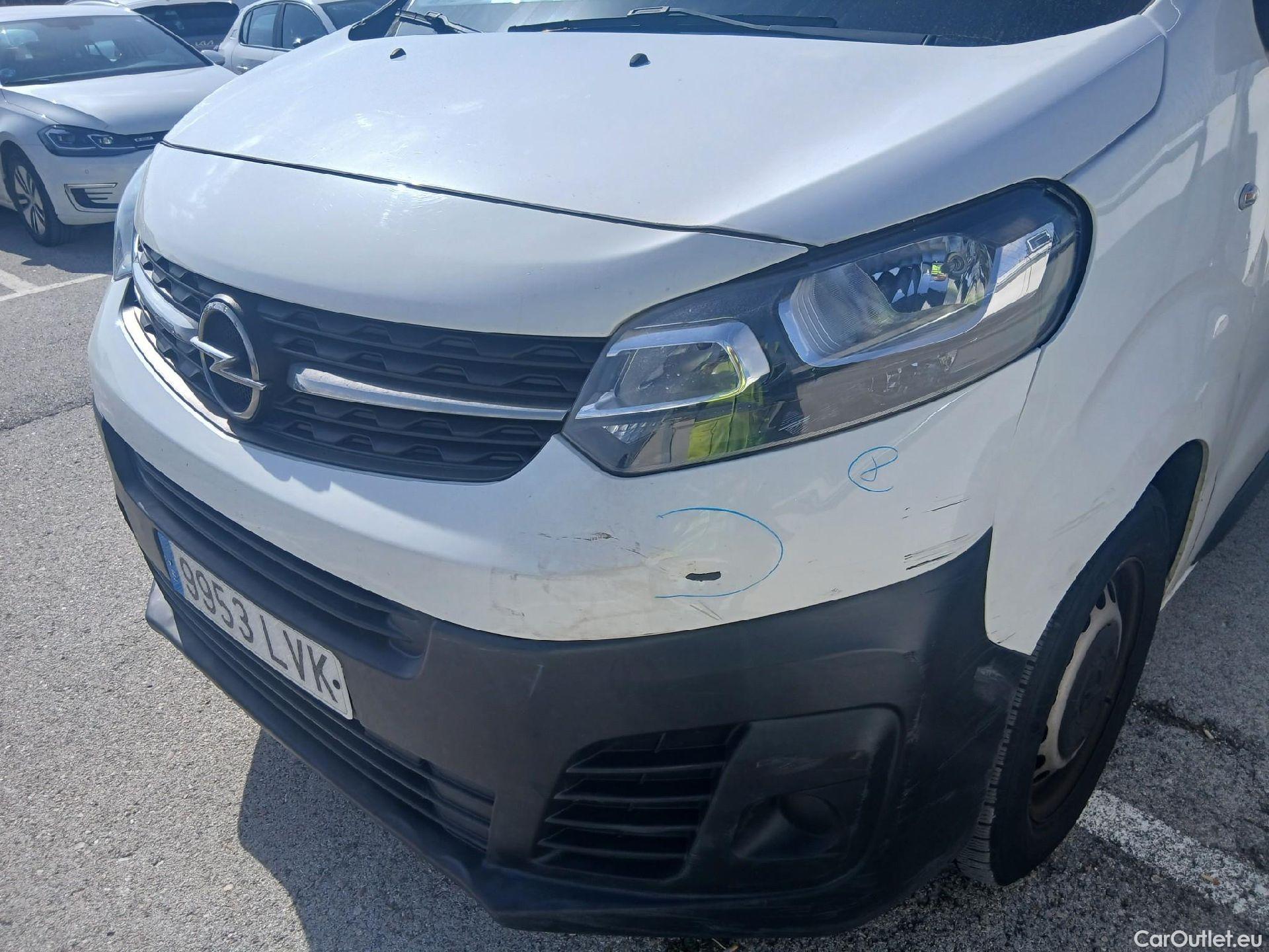  Opel  Vivaro OPEL  / 2019 / 4P / furgón 1.5 Diésel 74kW (100CV) M Std Express #15