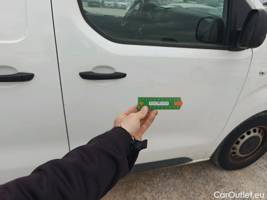  Peugeot  Expert PEUGEOT  / 2016 / 4P / furgón Furgón Premium 1.5 BlueHDi 100 Standard (AC) #35