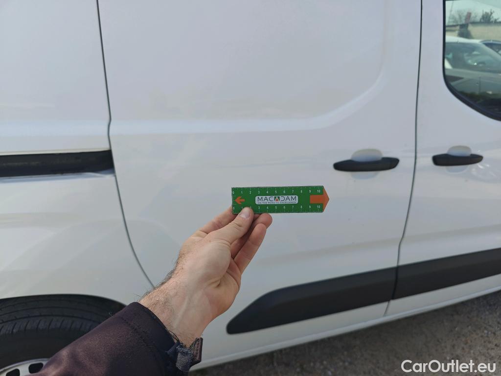  Opel  Combo OPEL  / 2018 / 3P / furgón derivado de turismo 1.5 TD 75kW (100CV) Express L H1 650kg (AC) #43