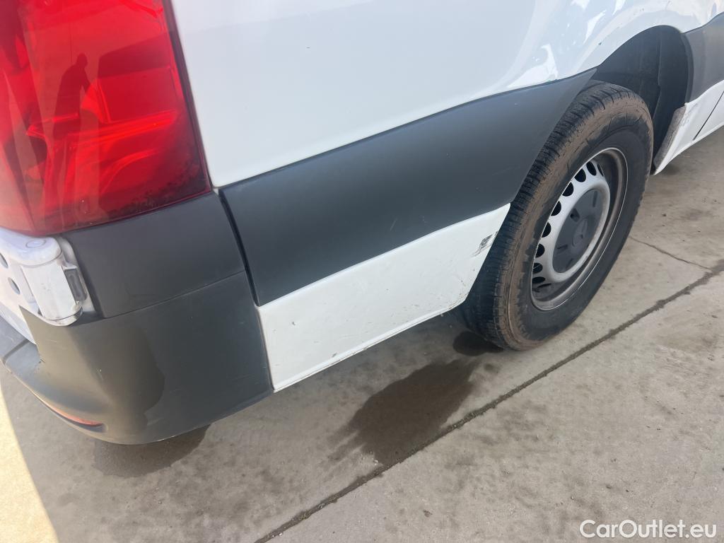  Mercedes  Sprinter MERCEDES-BENZ  / 2018 / 4P / furgón 311 CDI MEDIO 3.5T T. ALTO #29