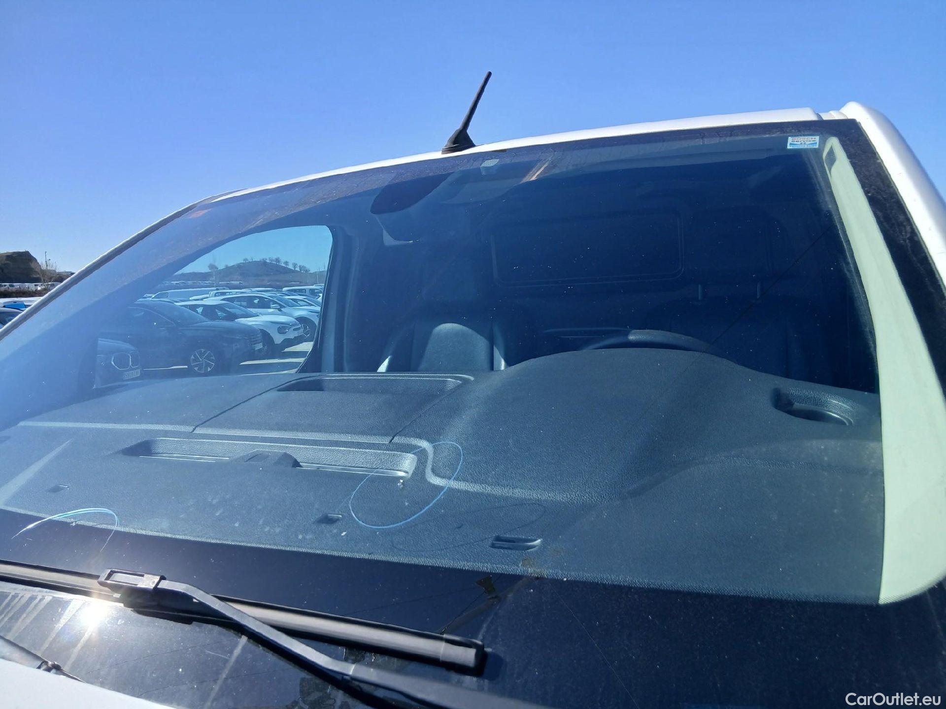  Peugeot  Expert PEUGEOT  / 2016 / 4P / furgón Furgón Premium 2.0 BlueHDi 120 Standard #5