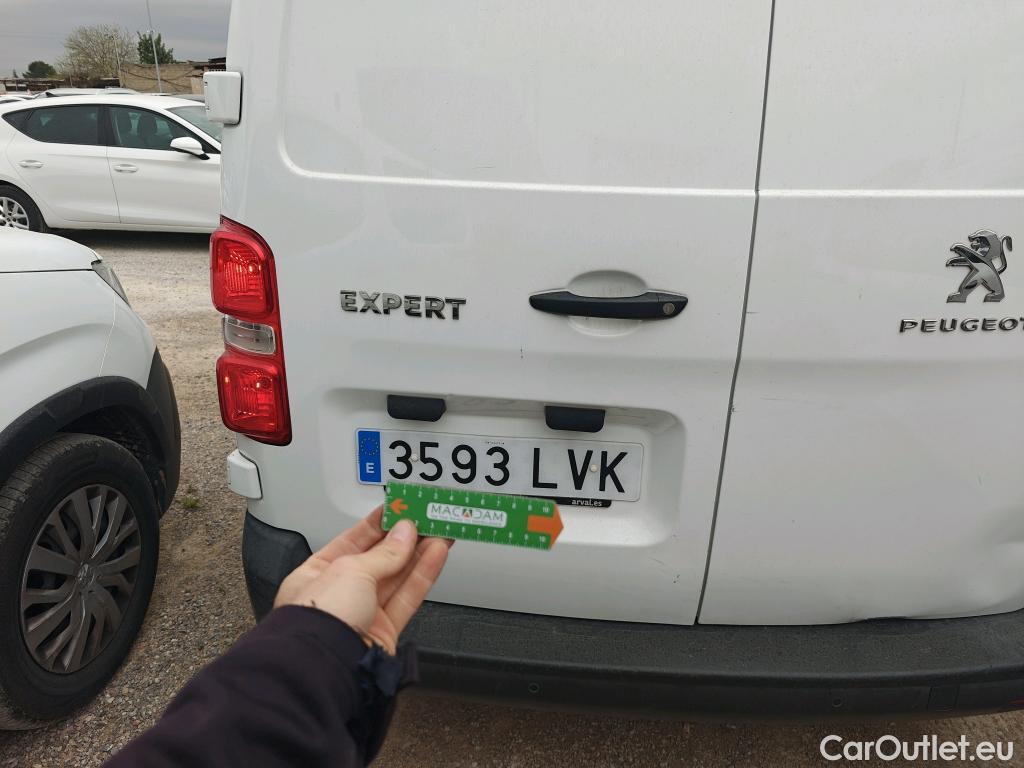  Peugeot  Expert PEUGEOT  / 2016 / 4P / furgón Furgón Premium 1.5 BlueHDi 100 Standard (AC) #10