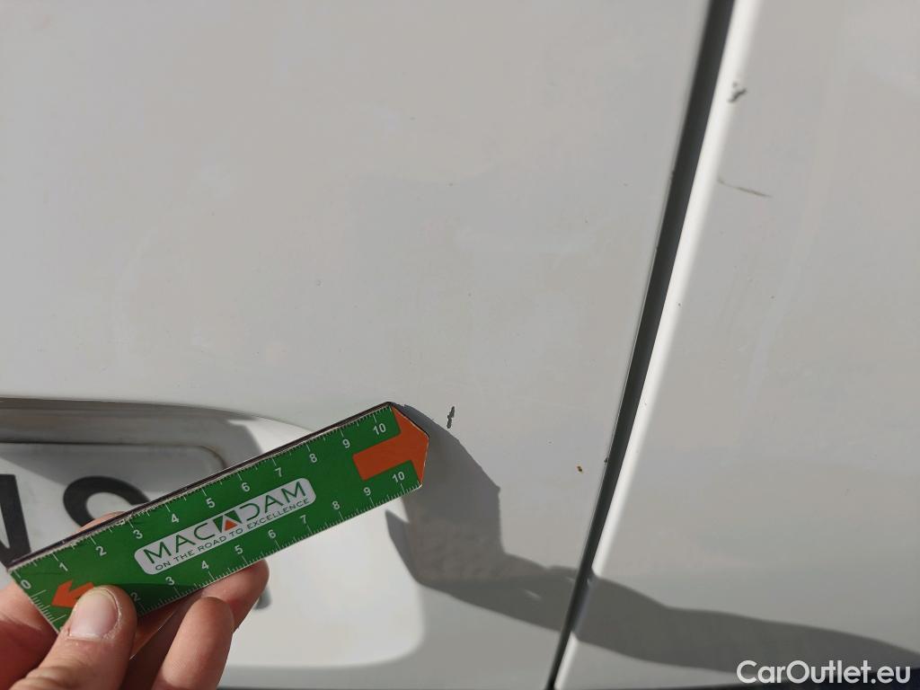  Opel  Combo OPEL  / 2018 / 3P / furgón derivado de turismo 1.5 TD 75kW (100CV) Express L H1 650kg (AC) #60