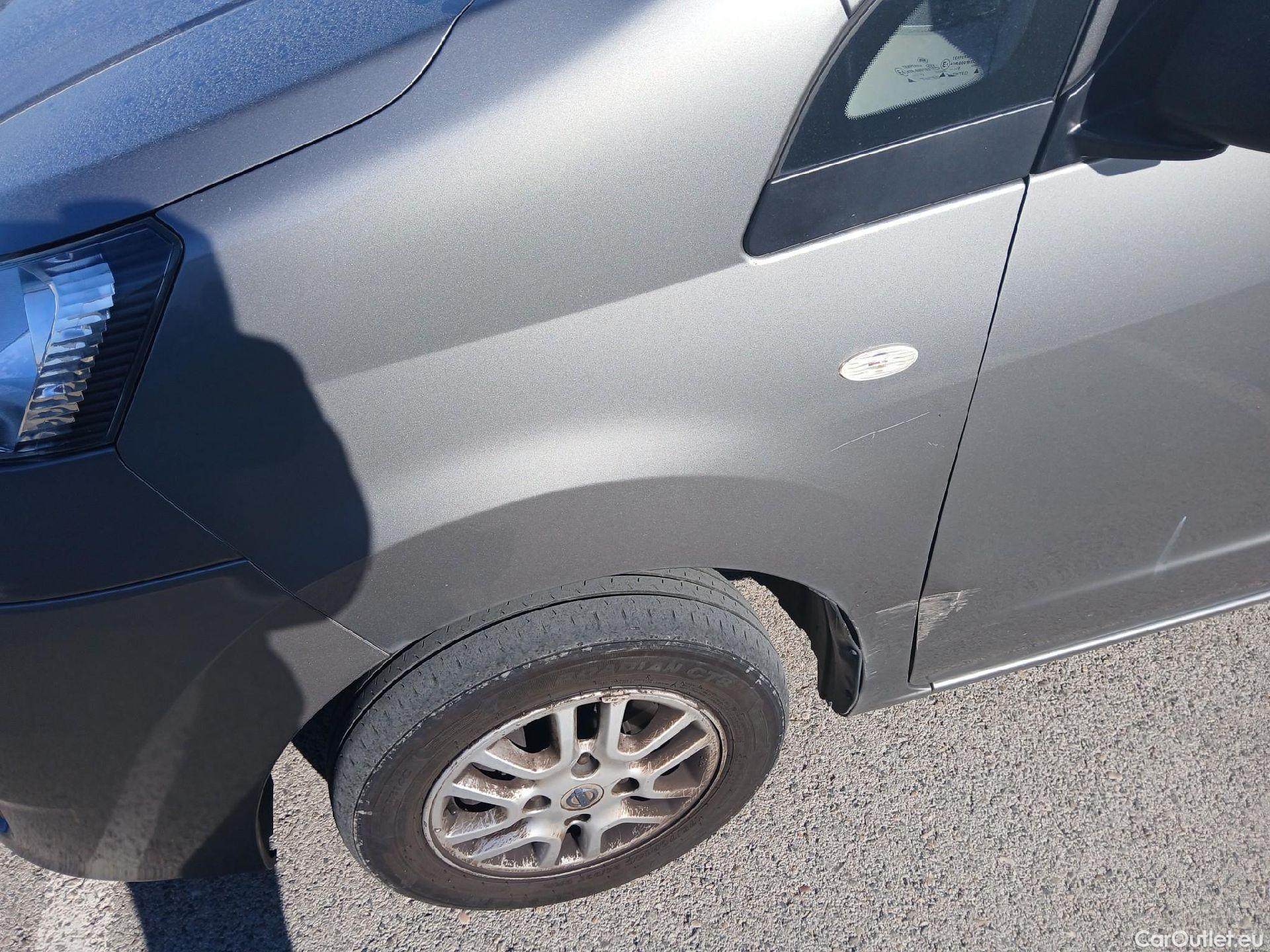  Nissan  NV200 NISSAN  / 2009 / 5P / combi Combi 5 1.5dCi 66kW (90CV) COMFORT Portó #21