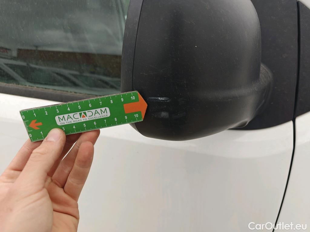  Peugeot  Expert PEUGEOT  / 2016 / 4P / furgón Furgón Premium 1.5 BlueHDi 100 Standard (AC) #71