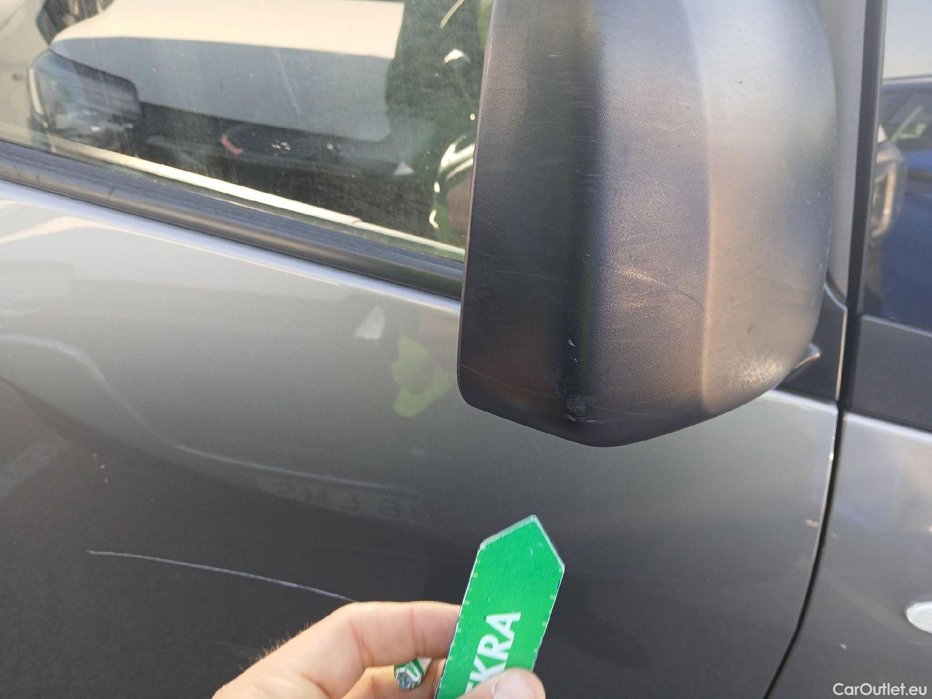  Nissan  NV200 NISSAN  / 2009 / 5P / combi Combi 5 1.5dCi 66kW (90CV) COMFORT Portó #44