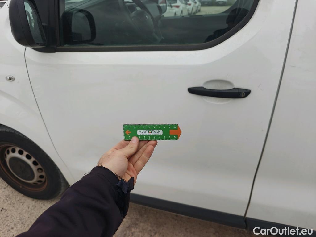  Peugeot  Expert PEUGEOT  / 2016 / 4P / furgón Furgón Premium 1.5 BlueHDi 100 Standard (AC) #26