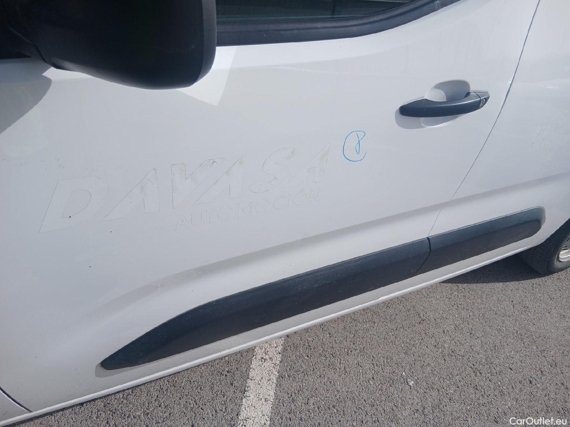  Opel  Combo OPEL  / 2018 / 3P / furgón derivado de turismo 1.5 TD 75kW (100CV) Express L H1 650kg (AC2) #8