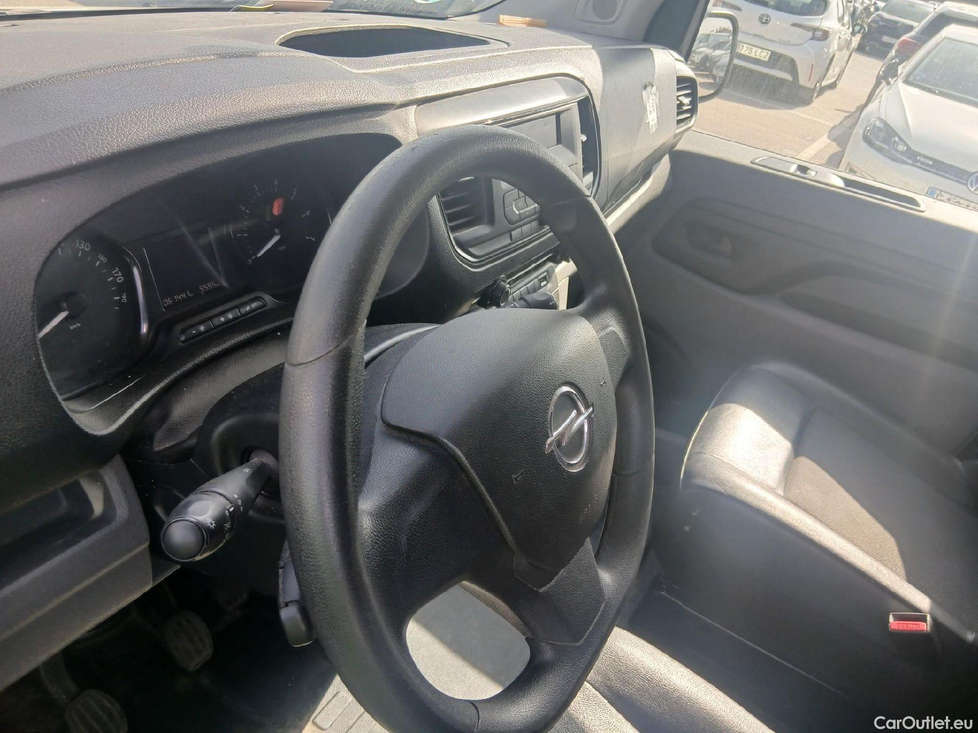  Opel  Vivaro OPEL  / 2019 / 4P / furgón 1.5 Diésel 74kW (100CV) M Std Express #11