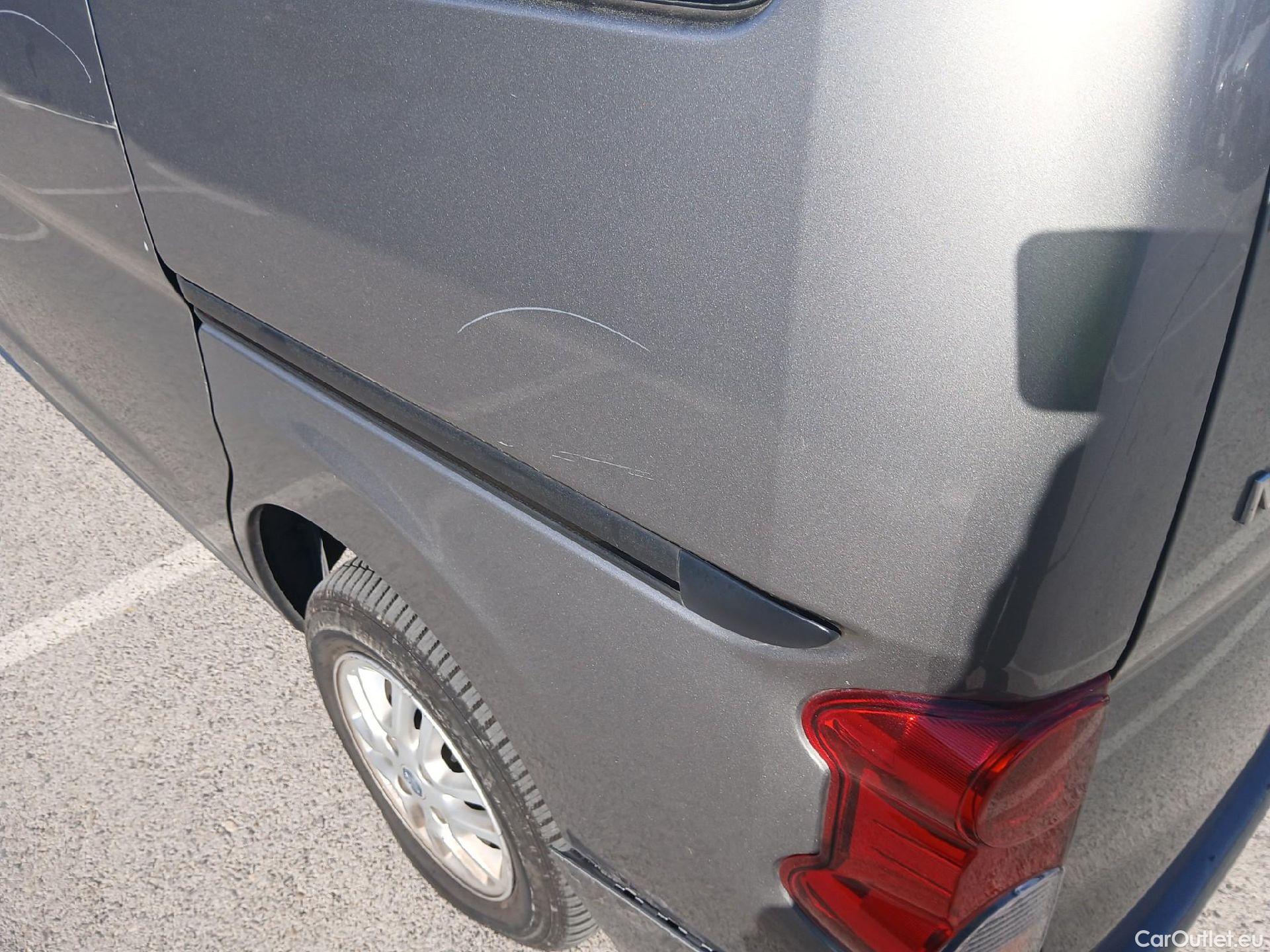  Nissan  NV200 NISSAN  / 2009 / 5P / combi Combi 5 1.5dCi 66kW (90CV) COMFORT Portó #28