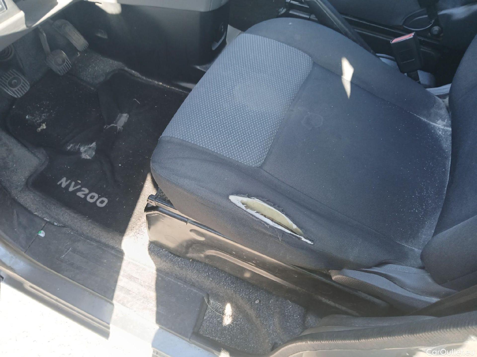  Nissan  NV200 NISSAN  / 2009 / 5P / combi Combi 5 1.5dCi 66kW (90CV) COMFORT Portó #3