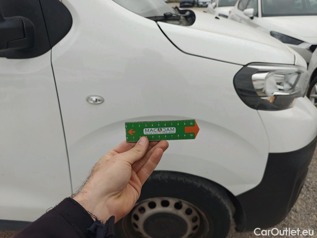  Peugeot  Expert PEUGEOT  / 2016 / 4P / furgón Furgón Premium 1.5 BlueHDi 100 Standard (AC) #24