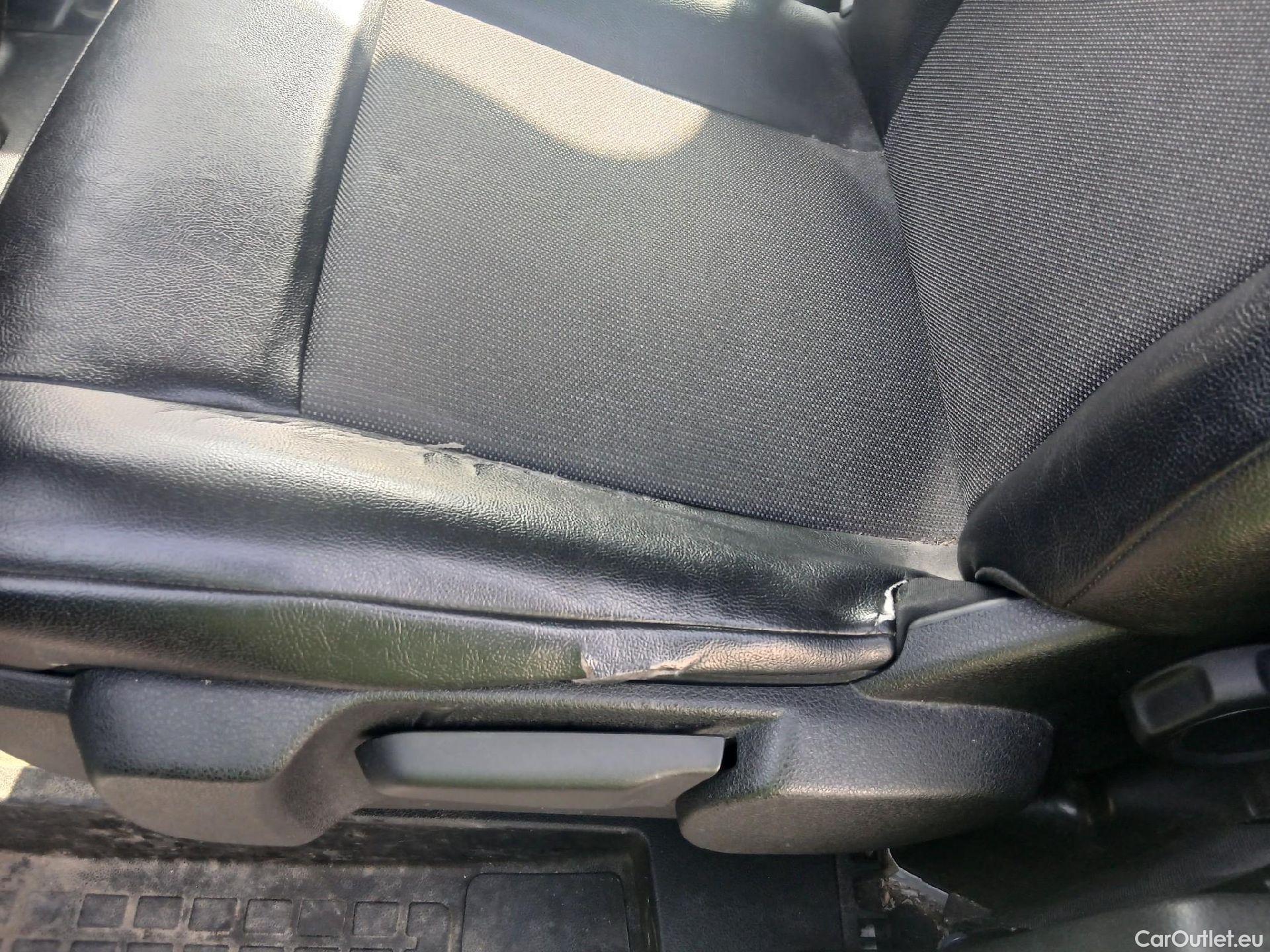  Opel  Vivaro OPEL  / 2019 / 4P / furgón 1.5 Diésel 74kW (100CV) M Std Express #10