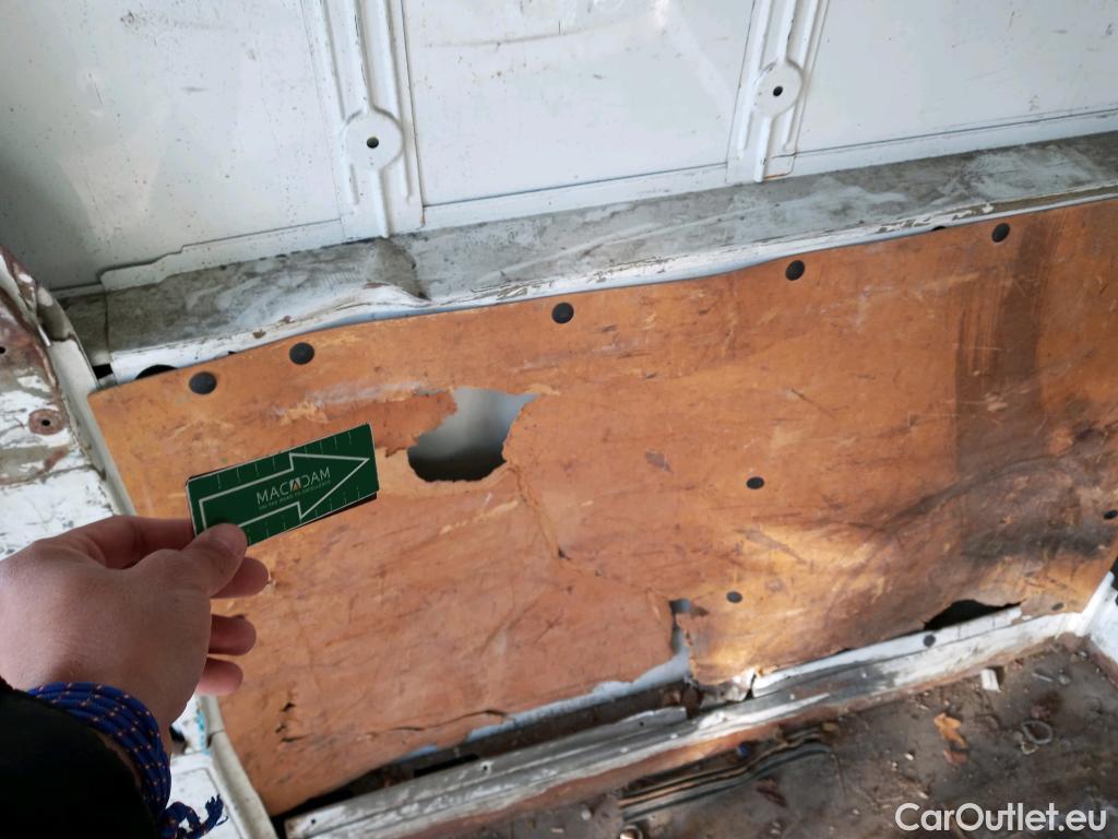  Nissan  NV400 NISSAN  / 2011 / 4P / furgón L2H2 3,5T 2.3dCi EU6 81kW FWD COMFORT #13