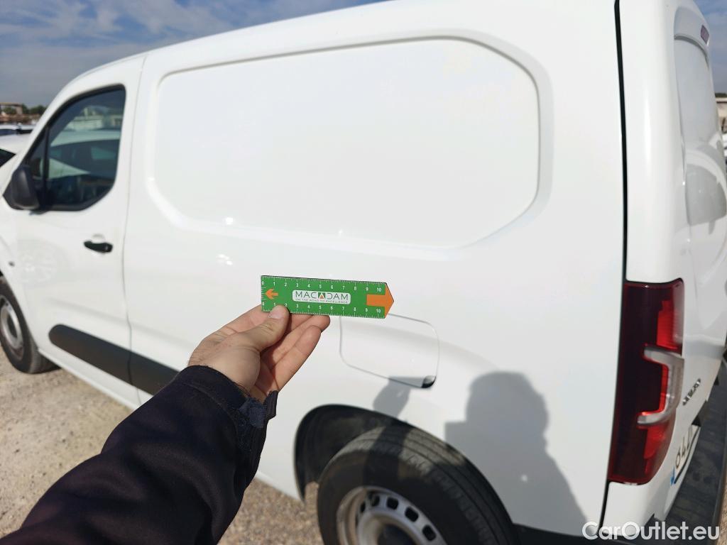  Opel  Combo OPEL  / 2018 / 3P / furgón derivado de turismo 1.5 TD 75kW (100CV) Express L H1 650kg (AC) #3