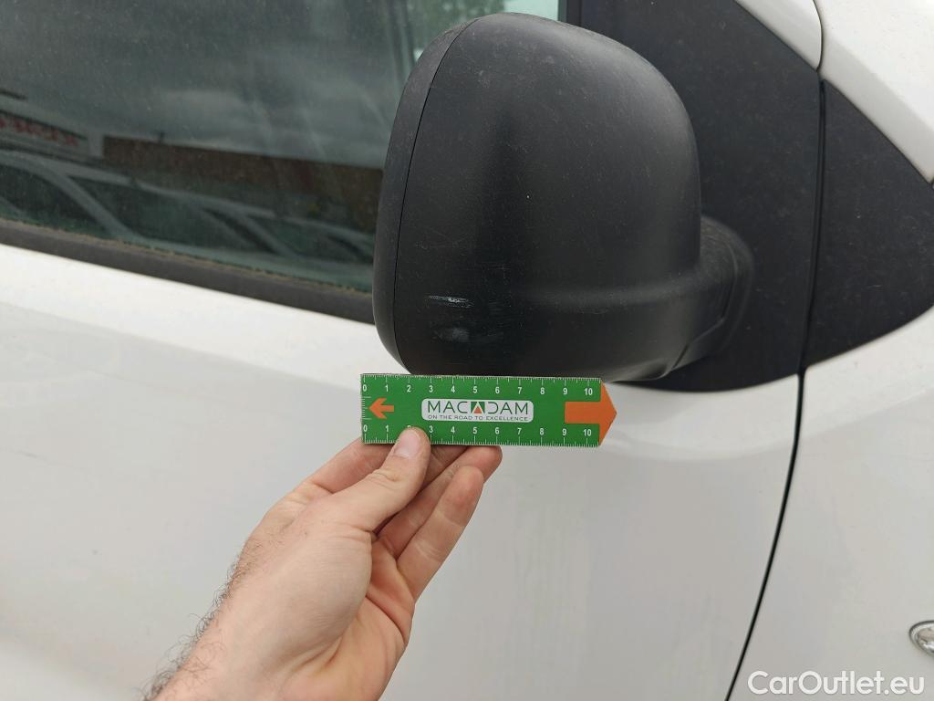  Peugeot  Expert PEUGEOT  / 2016 / 4P / furgón Furgón Premium 1.5 BlueHDi 100 Standard (AC) #70